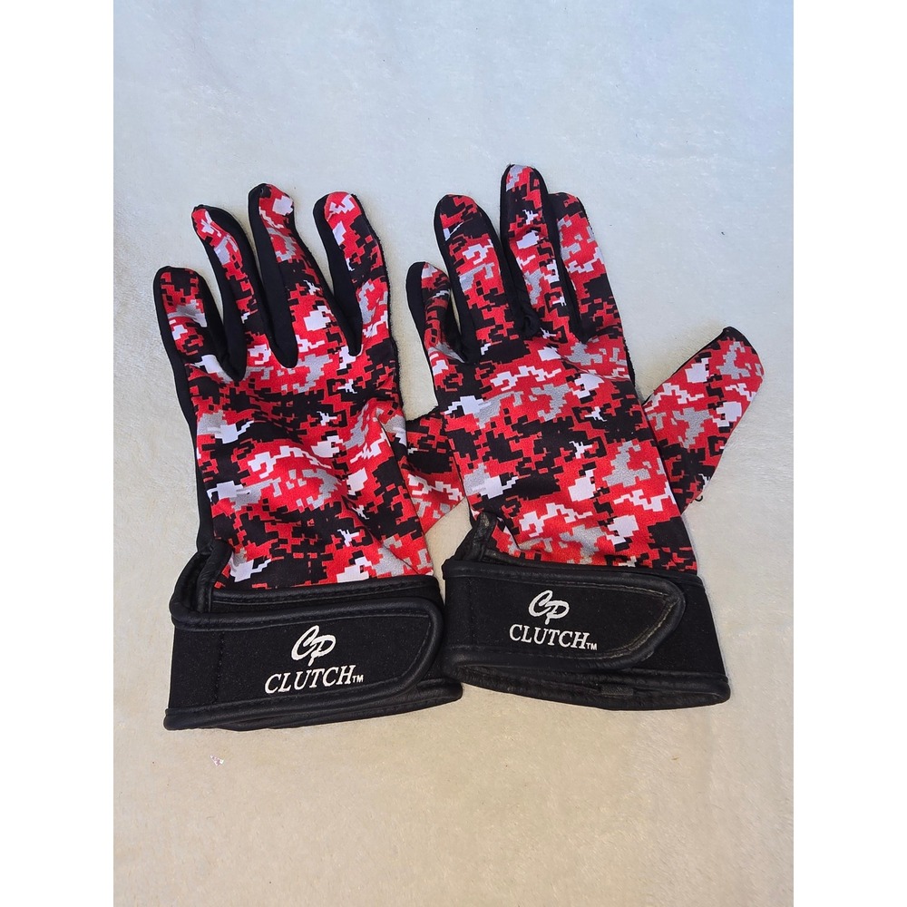 Clutch Red Black Digital Camo Athletic Sports Gloves Adult Small Medium AS/M